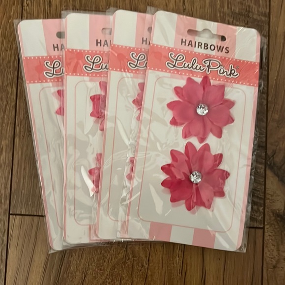 🐶 Lulu Pink Set of 4 (2 pack) Pink Floral Dog Hairbows with Center Rhinestone - Picture 1 of 2